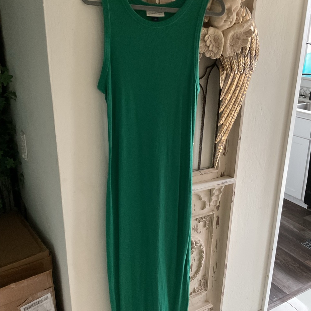 Sleeveless Green Maxi Dress
